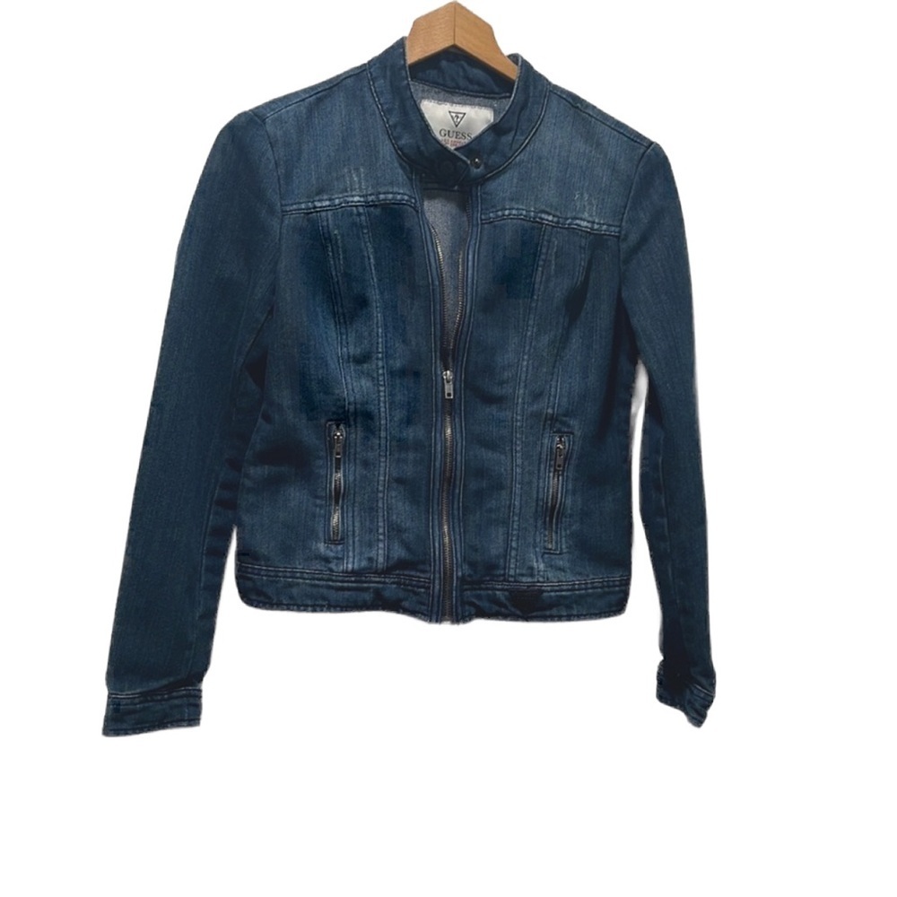Guess blue  jean jacket size M GUC